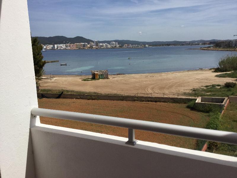 Apartamentos Alba San Antonio  Luaran gambar