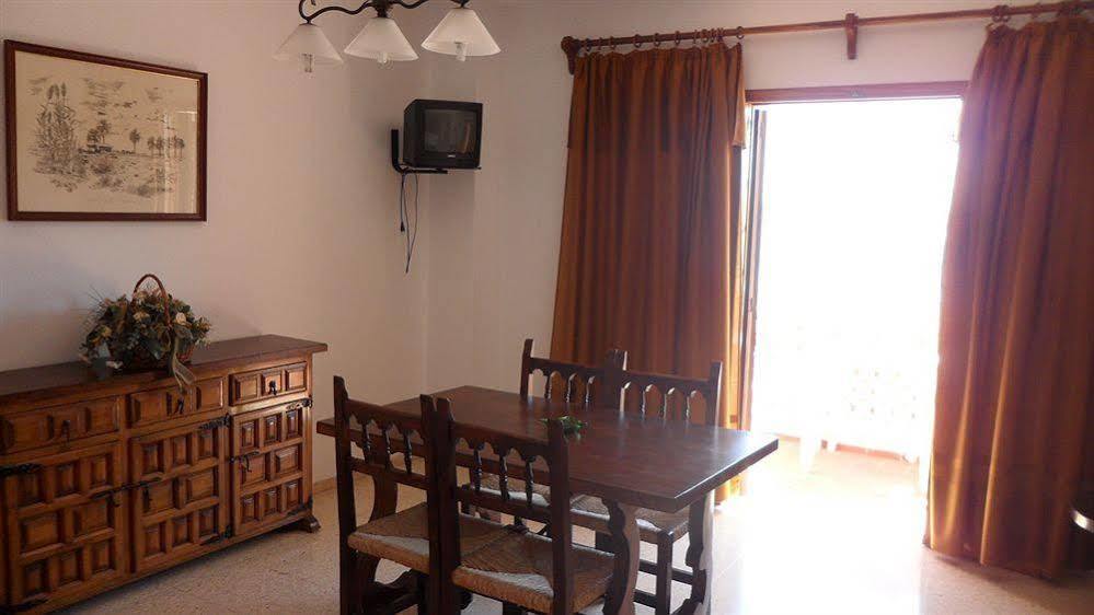 Apartamentos Alba San Antonio  Luaran gambar