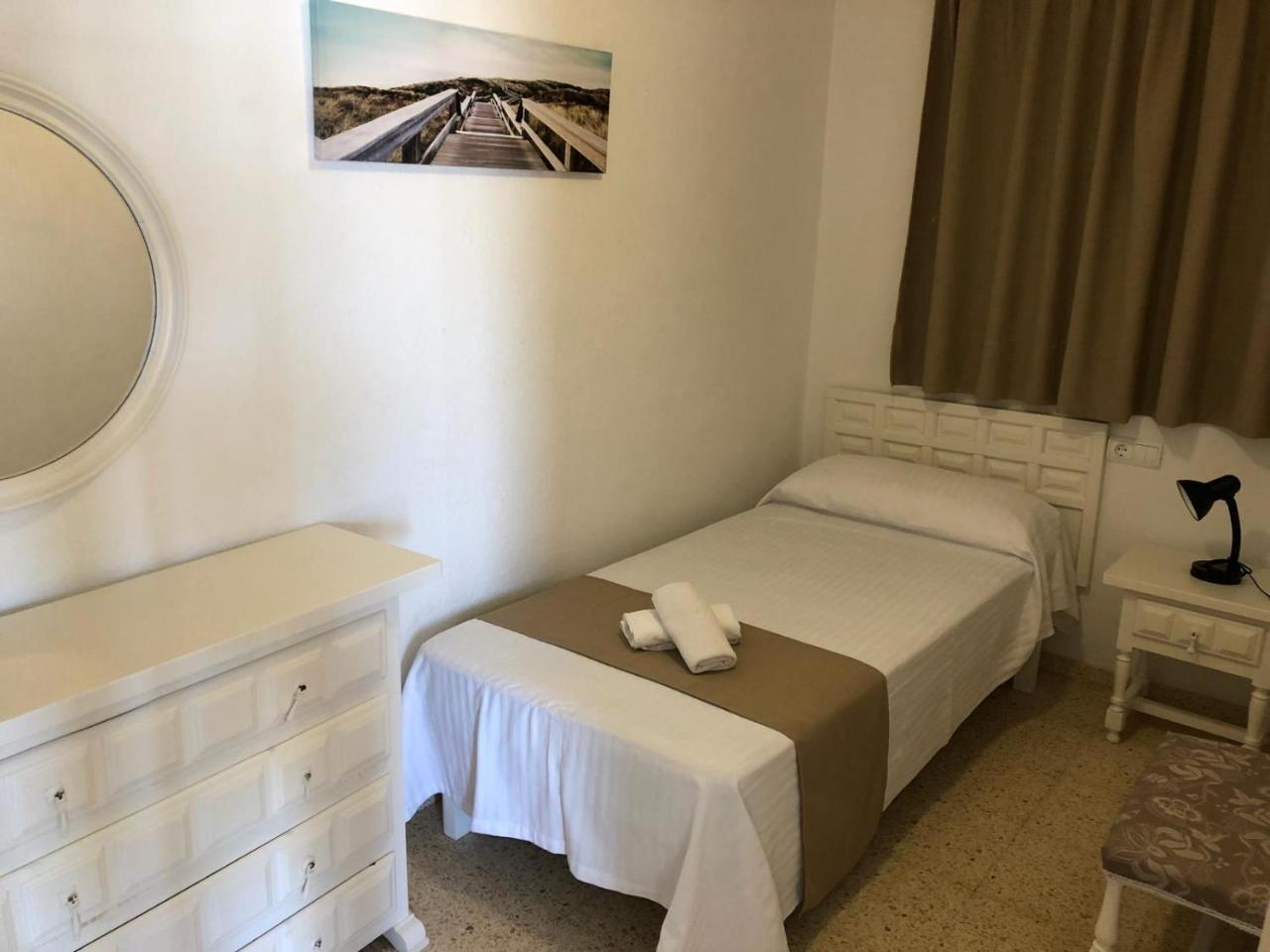 Apartamentos Alba San Antonio  Luaran gambar